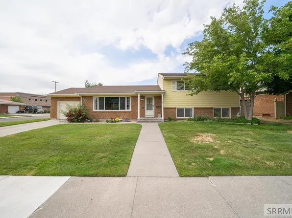 1896 Jeppson Ave, Idaho Falls, ID 83404