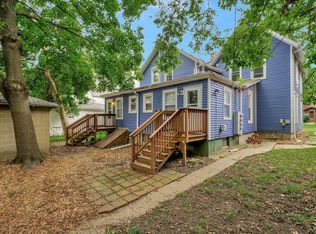 304 W Columbia Ave, Champaign, IL