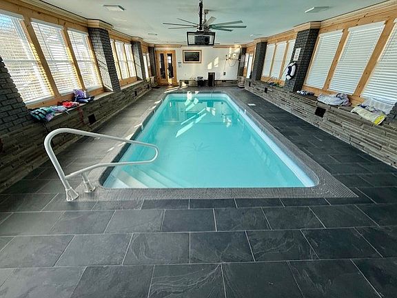 Indoor Heated Swimming pool with Projector for movie night