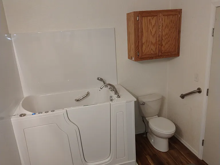 1405 8th Ave #84 — Photo 8
