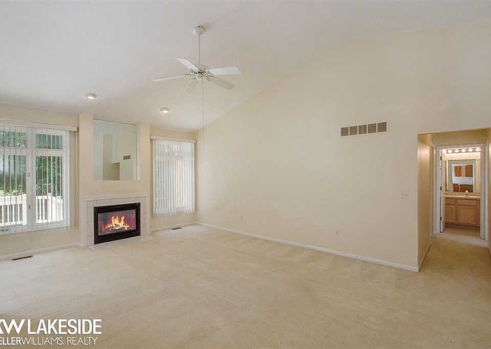 17098 Martingale Ln, photo 8