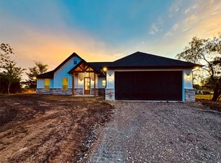 1066 Roy Rd, Kaufman, TX 75142