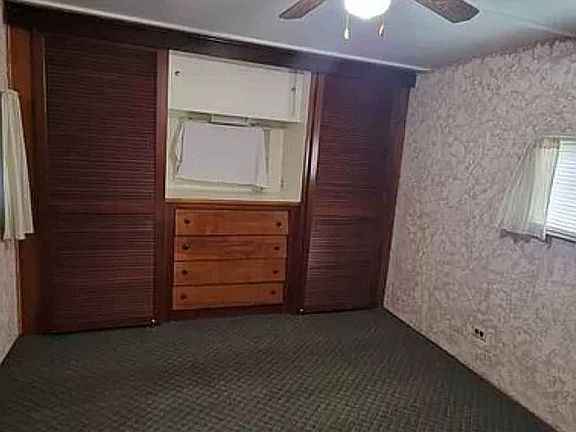 5th image of 1208 Lee St #70