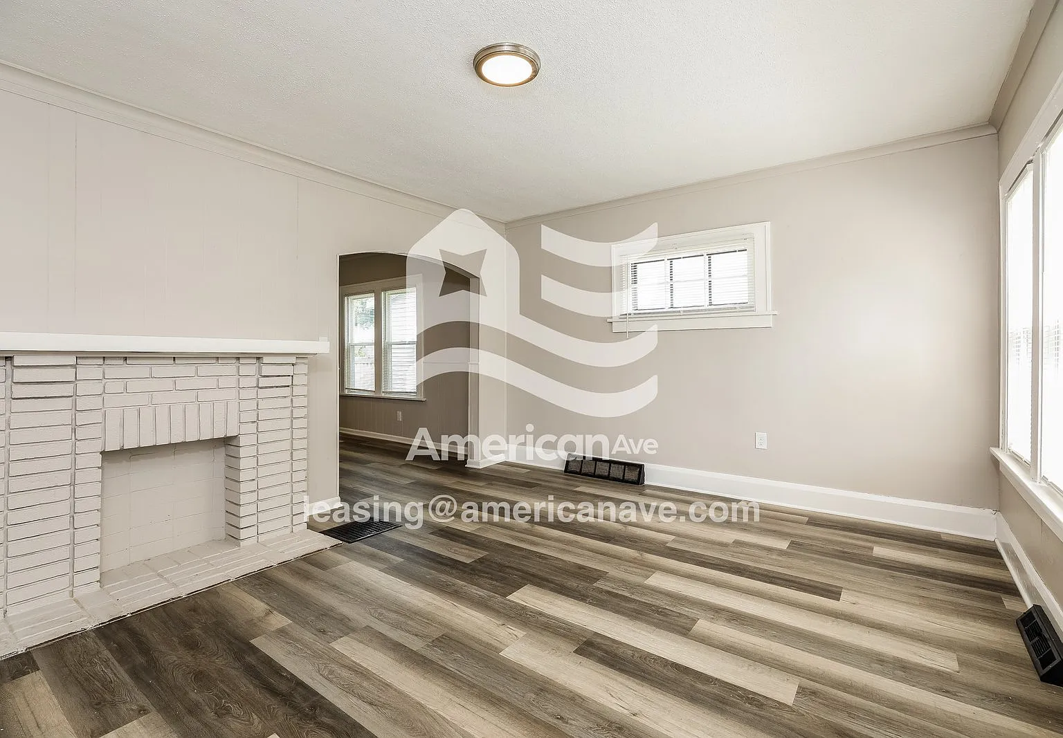 3 bed, 1.0 bath, 1163 sqft, $1,072 — Photo 4