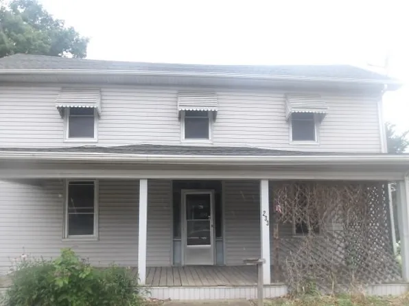 233 Buena Vista St, Paris, IL 61944