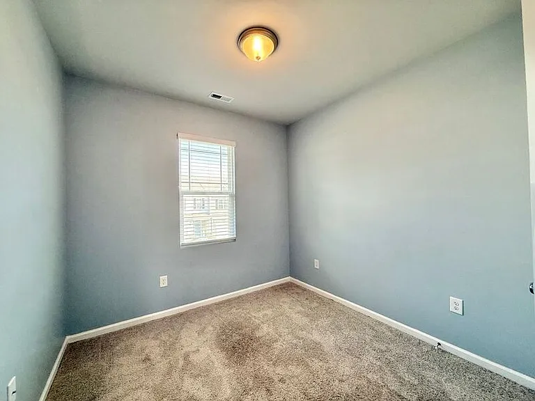 88 Liam St — Photo 19