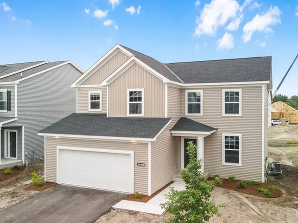 24400 Edgewater Ln, Rogers, MN 55374