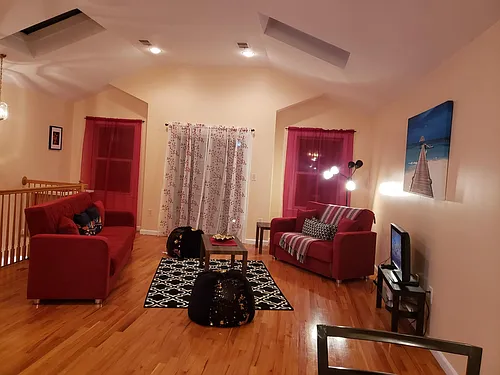 73 Beach St Photo 1