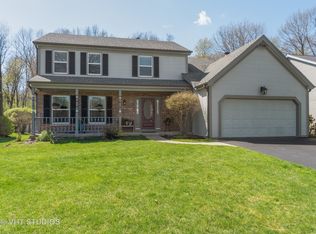 226 Lexington Ave, Fox River Grove, IL 60021