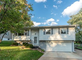 3816 Redbud Rd NE, Cedar Rapids, IA 52402