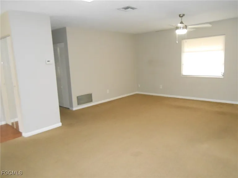 241 Thistle Ct — Photo 13