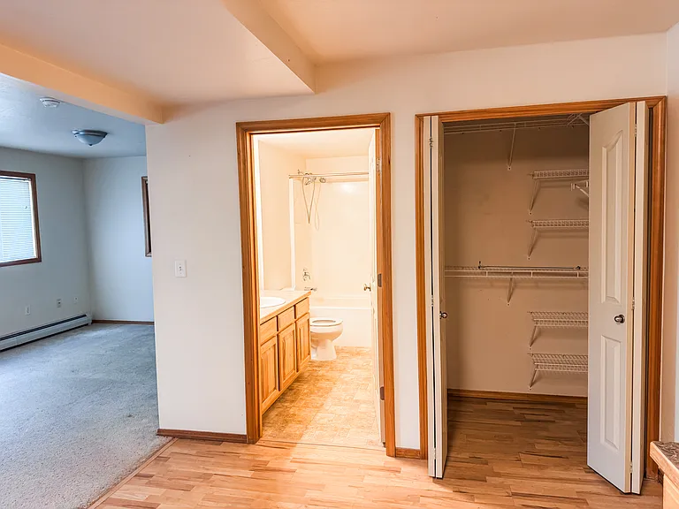 530 Burton St #3A — Photo 17