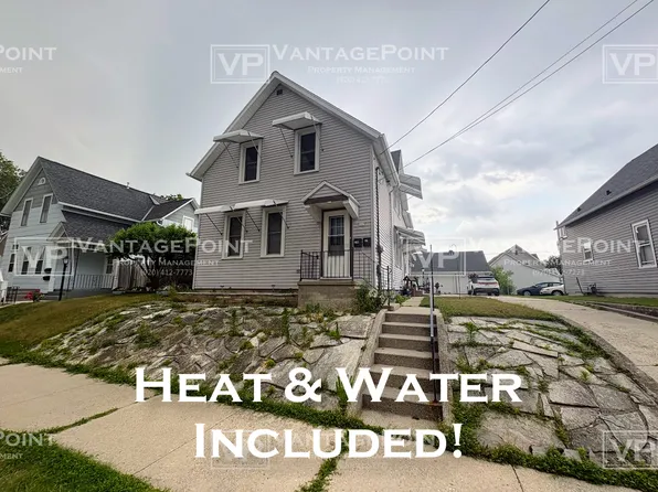 713A S 24th St, Manitowoc, WI 54220