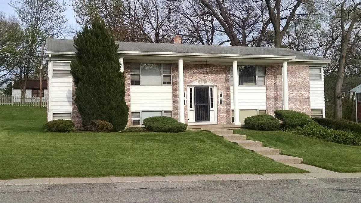 1 bed, 750 sqft, $1,150 — Photo 1