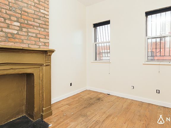 5th image of 295 Maujer St #1F