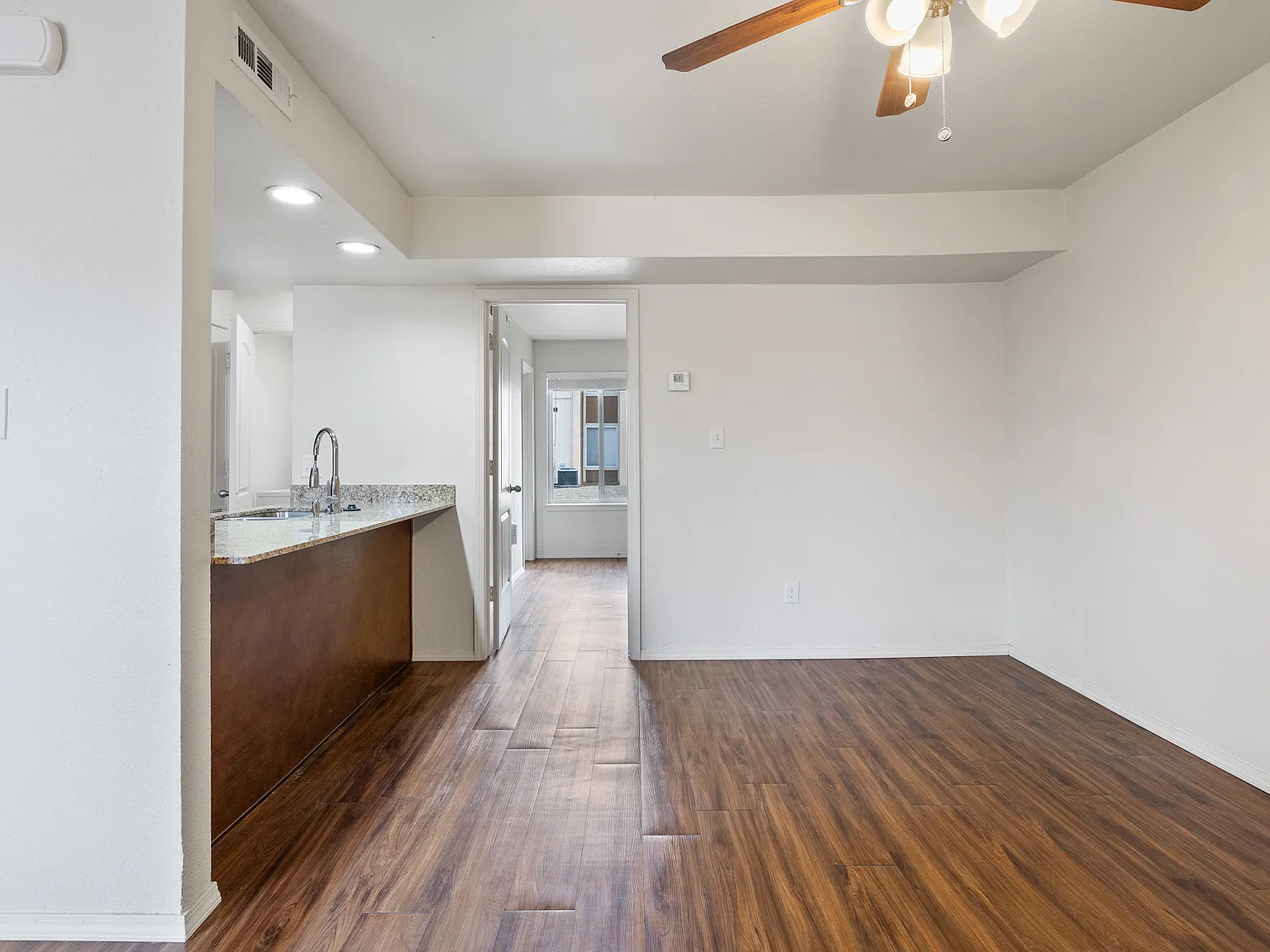 Pavilion Place Apartments — Photo 2