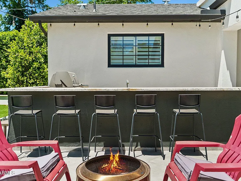3655 E Piccadilly Rd — Photo 30