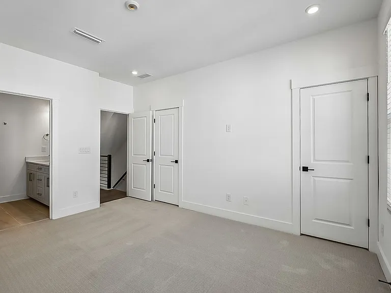 1140 Kokomo Ln — Photo 8