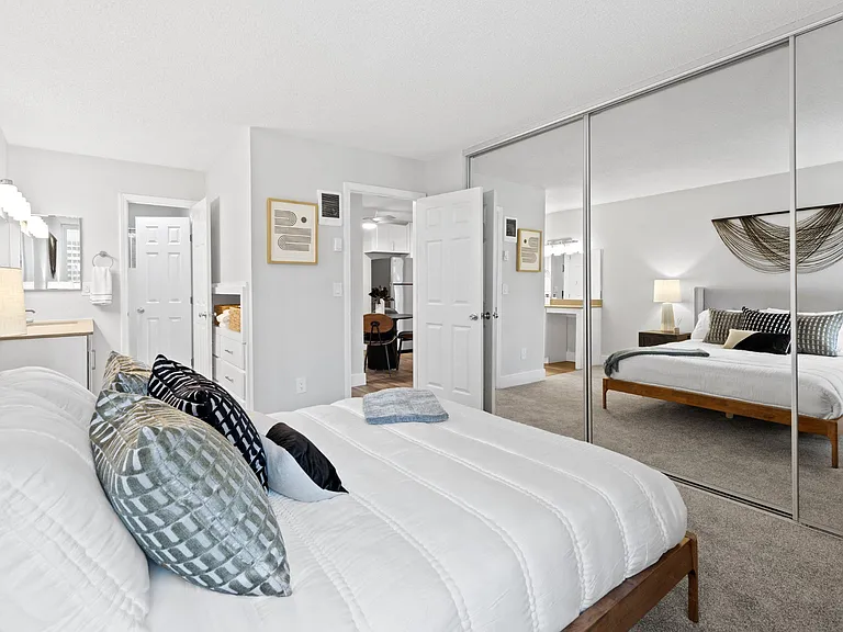 Large Bedroom at Veranda La Mesa Apartments in La Mesa, CA 91942