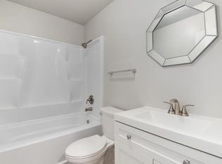 2824 Denver Ave, Longmont, CO 80503