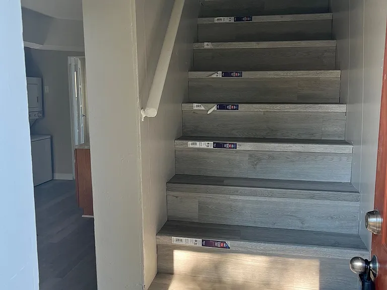 229 S Lipona Rd #B — Photo 5