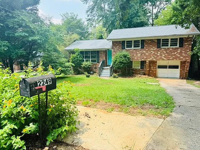 2249 Colleen Ct