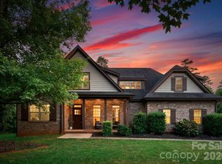 511 Alex D Owens Dr, Kings Mountain, NC 28086