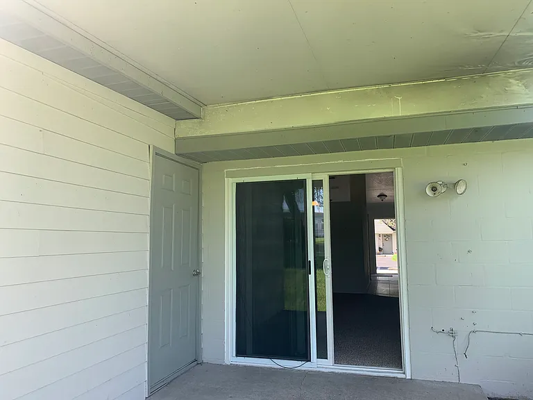 38070 Daughtery Rd — Photo 8