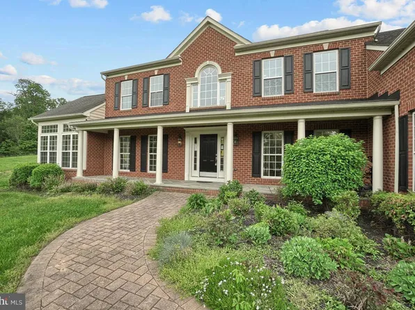 14325 Howard Rd, Dayton, MD 21036