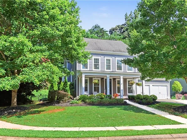 5952 Deer Chase Ln, Hoschton, GA 30548