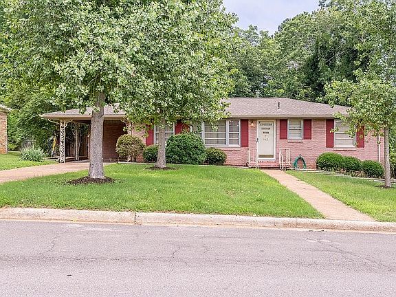 2nd image of 562 Malone Cir
