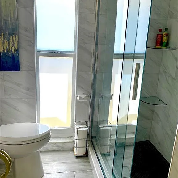 306 Palm Dr #2 — Photo 10