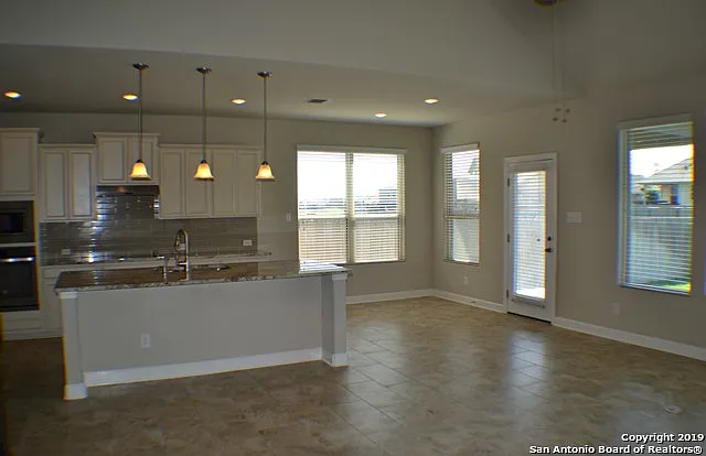 3127 Pinecone Cv — Photo 10