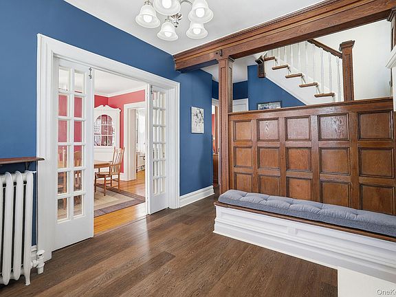 3rd image of 32 Brookside Place