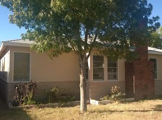 657 W Newgrove St, Lancaster, CA 93534