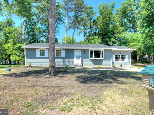 921 Elm Ln, Williamstown, NJ 08094