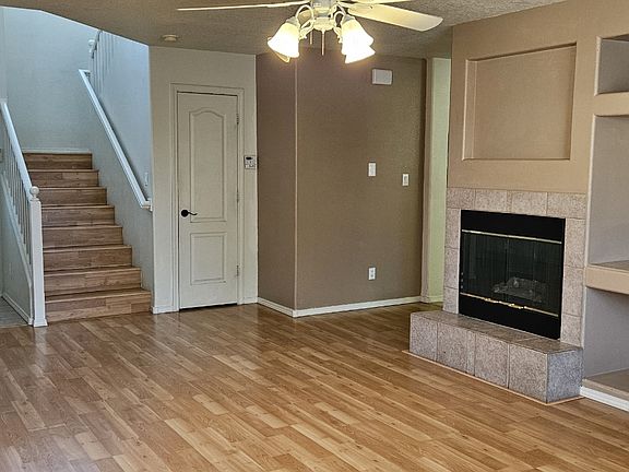 5th image of 7615 Banyon Ave NW