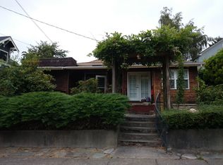 2308 N 59th St, Seattle, WA 98103