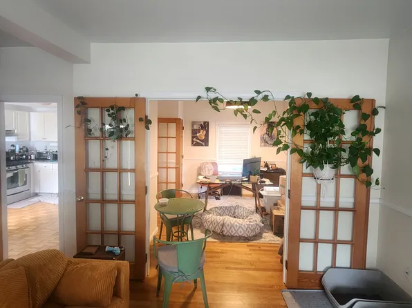 8 1/2 Pine St, Maynard, MA 01754