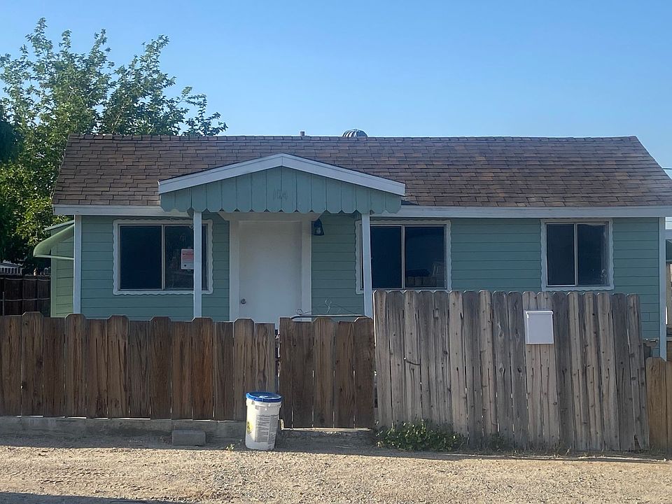 2nd image of 104 Buena Vista Pl