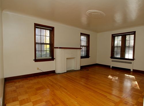 3rd image of 7545 Cromwell Dr APT 2N