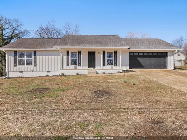 318 Shaler Dr, Killen, AL 35645