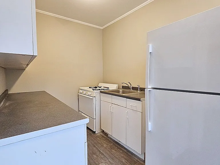 123 Orchard St #36 — Photo 6