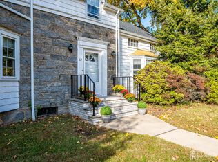 47 Clive St, Metuchen, NJ 08840