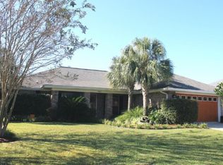 9565 Naples Ln, Navarre, FL 32566
