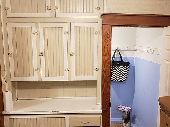 West wall of kitchen 