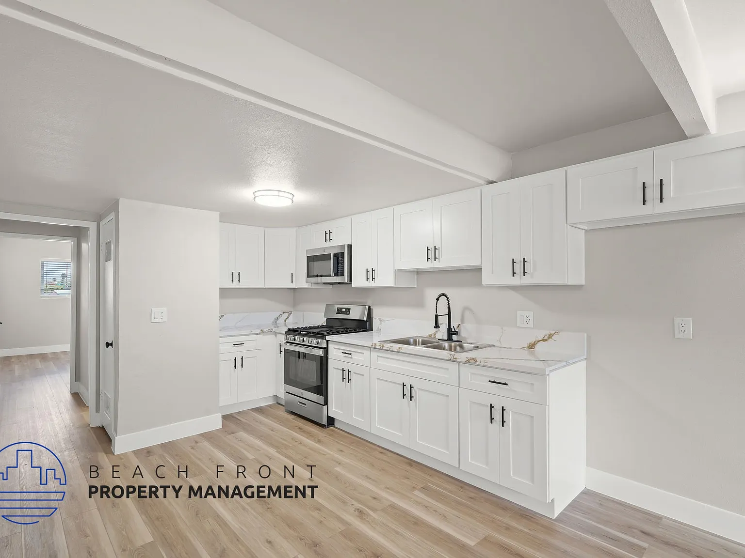 331 Wakefield — Photo 2