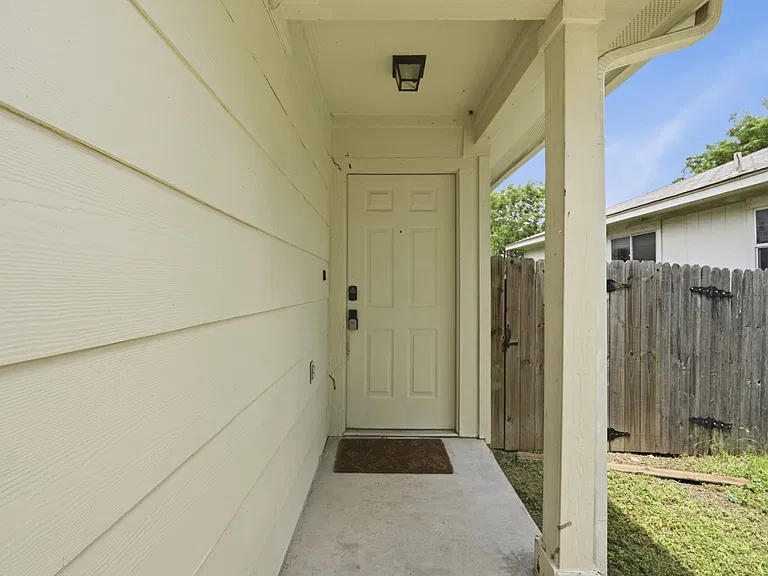 11412 Robert Wooding Dr — Photo 5