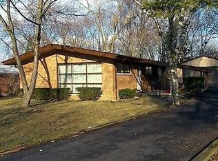 113 S Prairie Ave, Bloomingdale, IL 60108