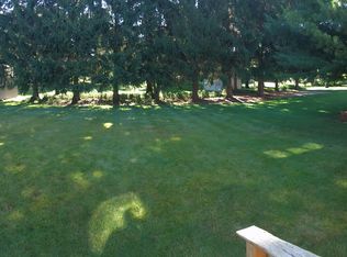 6085 Baywood Dr, Portage, MI 49024